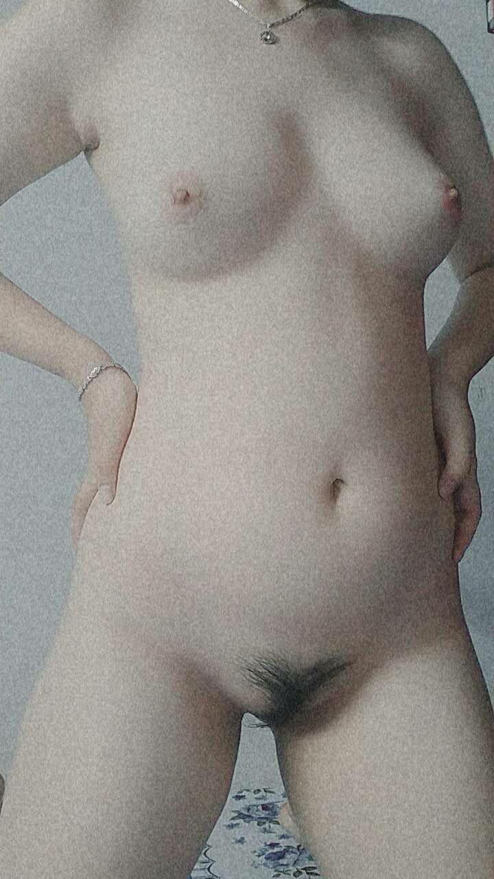 Người chồng vô sinh, bà xã bị bắt thụ thai với bố Người chồng để tìm người nối dõi